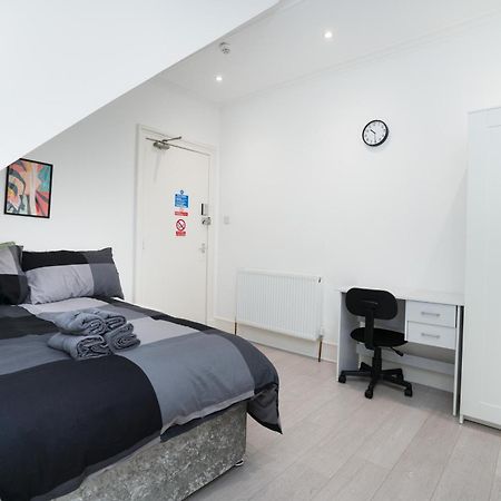 Cosy Fully Equipped Studio 7, Close To University Apartment Aberdeen Bagian luar foto